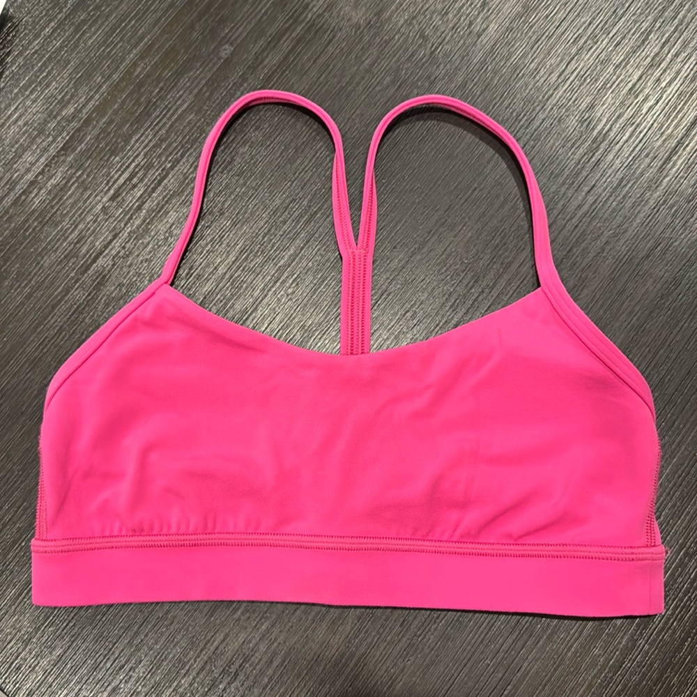 Lululemon - Flow Y Bra Nulu Light Support A-C - Sz 6